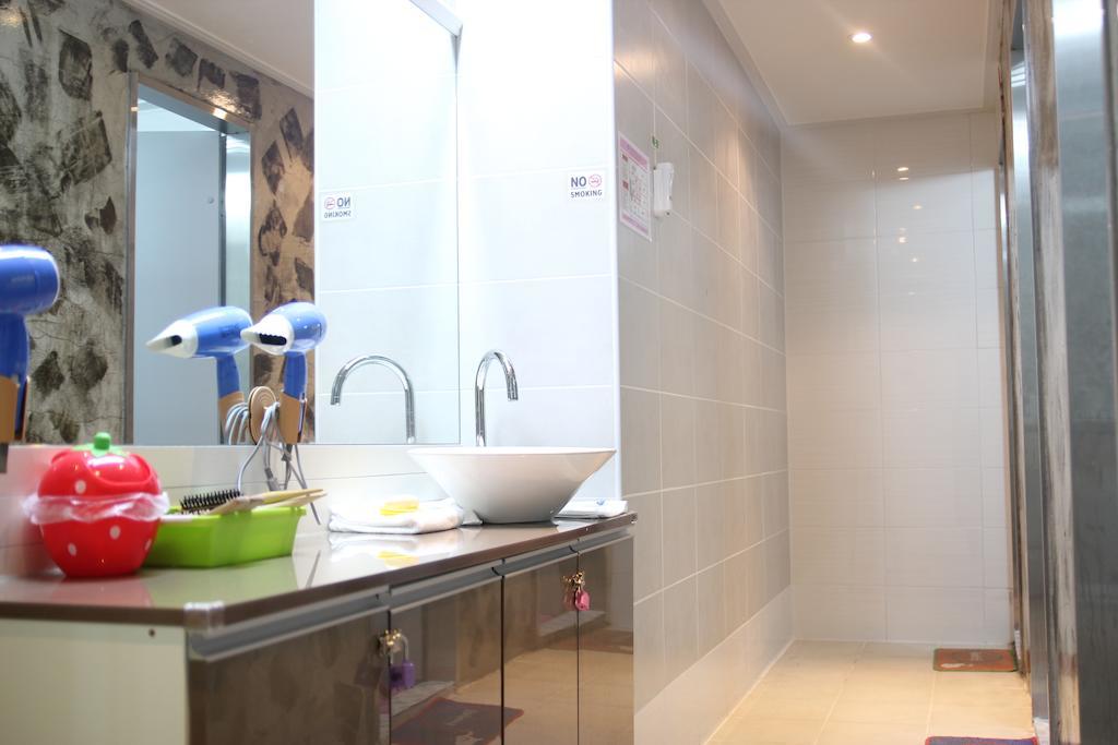 Guesthouse 710 In Haeundae Busan Eksteriør bilde
