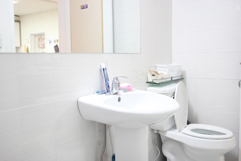 Guesthouse 710 In Haeundae Busan Eksteriør bilde